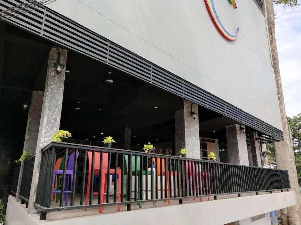קו סאמט Rainbow Sky Hotel Samet מראה חיצוני תמונה