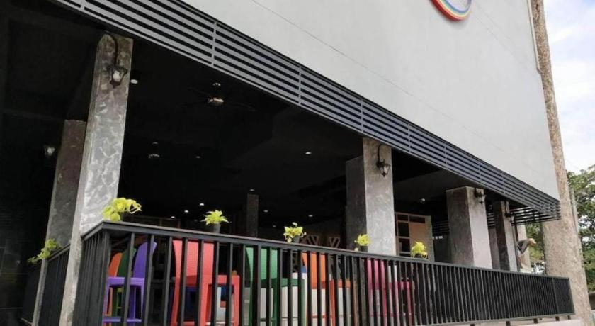 קו סאמט Rainbow Sky Hotel Samet מראה חיצוני תמונה