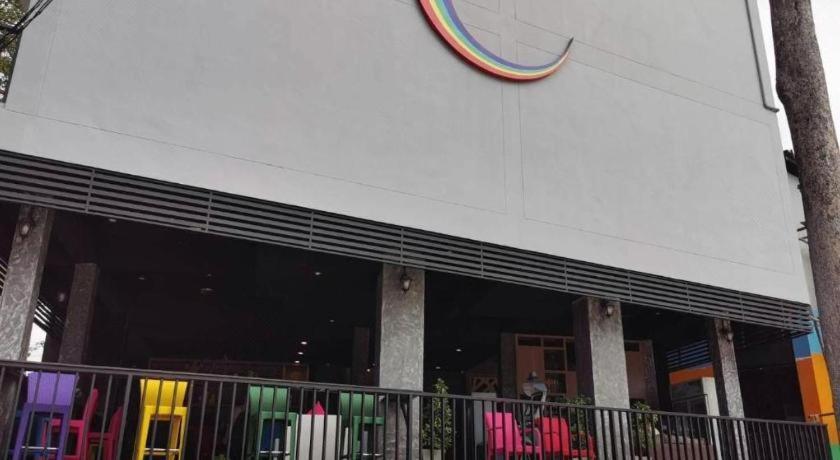 קו סאמט Rainbow Sky Hotel Samet מראה חיצוני תמונה